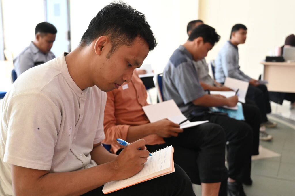 Peserta pelatihan cleaning service, Karawaci, 9 April 2026.